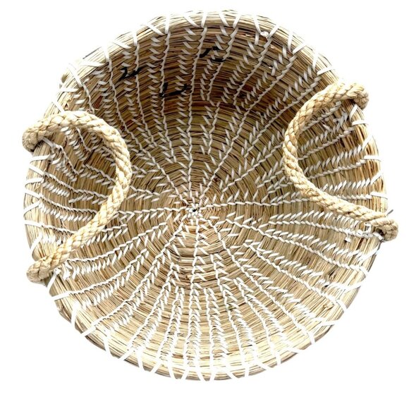 Handwoven Dog-Themed Basket With Handles - Natural Seagrass & White Detailing - Picture 6 of 9